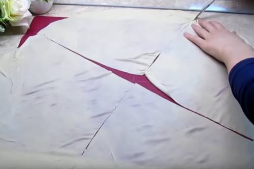 Самса домашняя из слоеного теста с мясом или фаршем. 5 пошаговых рецептов приготовления