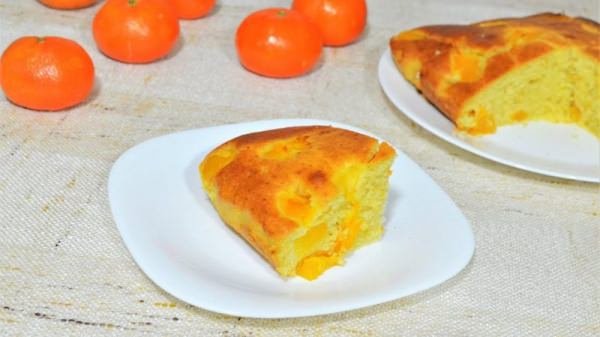 Шарлотка з гарбузом – 6 швидких і смачних рецептів