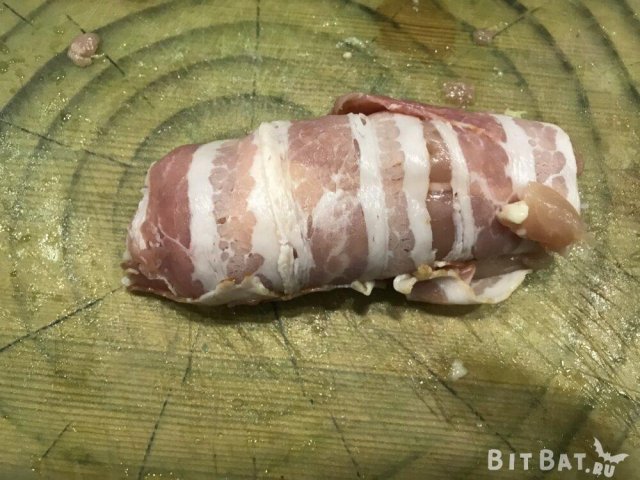 Шашлик на сковороді з курки на шпажках