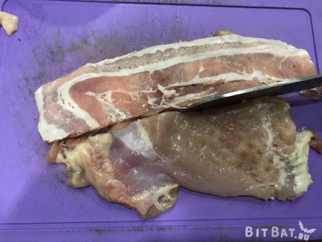 Шашлик на сковороді з курки на шпажках
