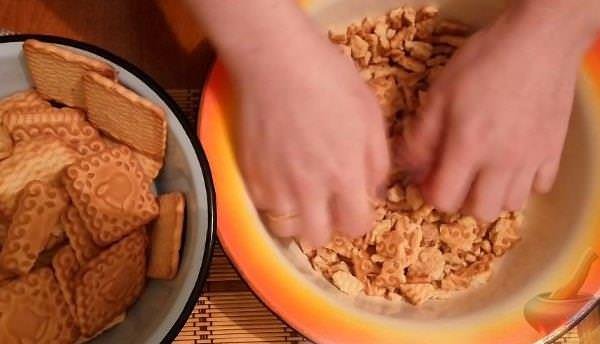 Смачний рецепт мурашника в домашніх умовах зі згущеним молоком