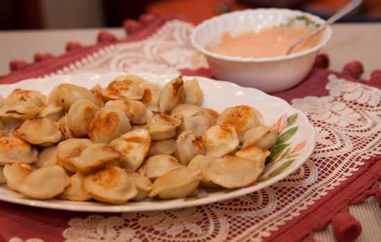 Смажені пельмені: 9 цікавих страв