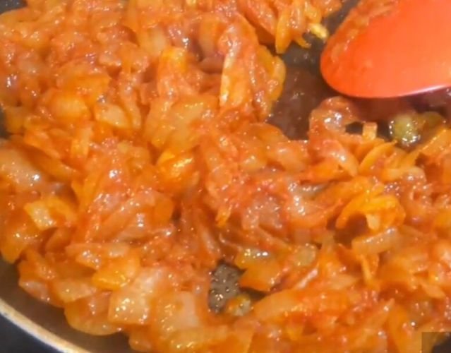 Солянка сборная мясная классическая: Пошаговый рецепт приготовления