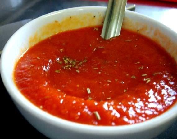 Соус для піци: 11 найбільш смачних рецептів