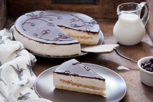 Суфле ” Пташине молоко – 7 рецептів приготування в домашніх умовах