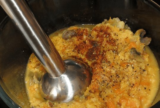 Рецепт супу з сочевицею і грибами: покрокове приготування з фото