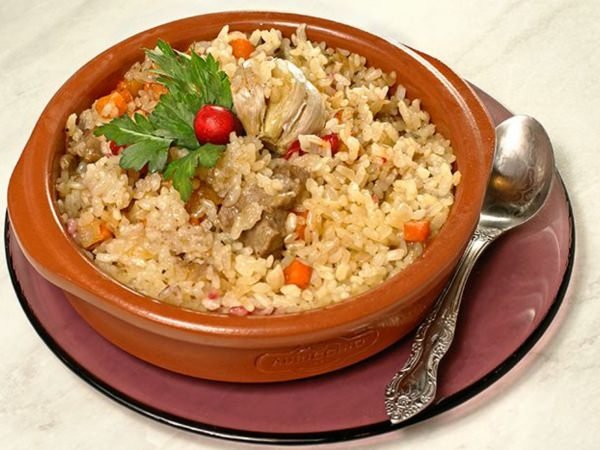 Свинина в горщиках – 5 рецептів приготування