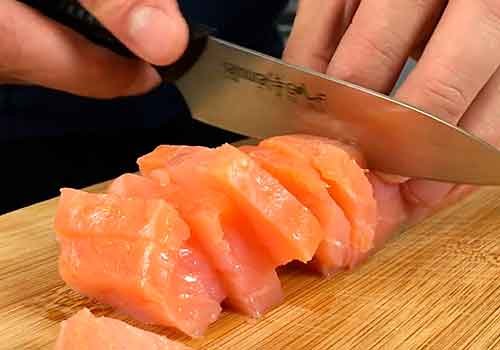 Тарталетки з куркою та грибами на закуску у духовці