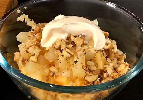 Тарталетки з куркою та грибами на закуску у духовці