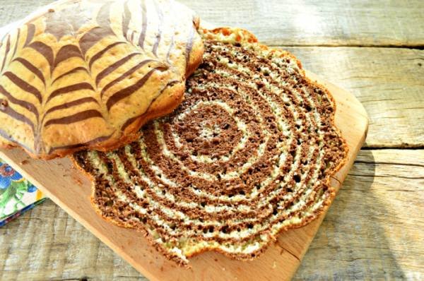 Торт «Зебра» на кефірі – 7 простих покрокових рецептів