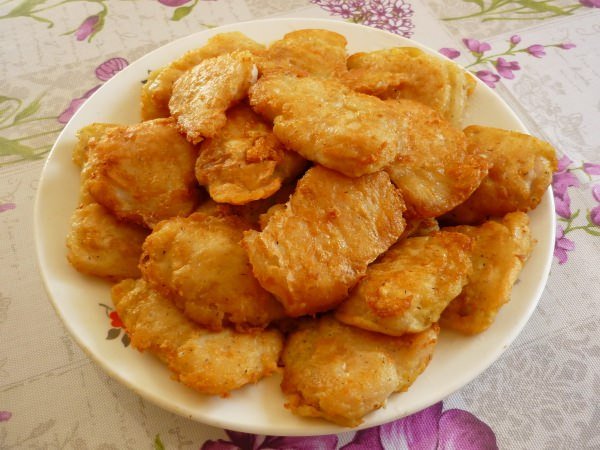 Тріска в клярі на сковороді – 7 рецептів приготування
