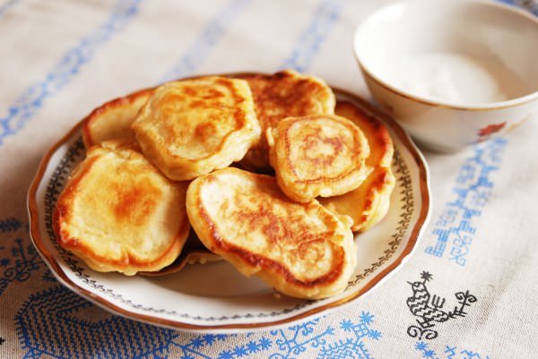 Тісто для оладок – 7 рецептів