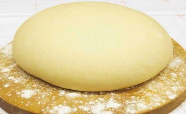 Тісто для піци в хлібопічці: 7 чудових рецептів