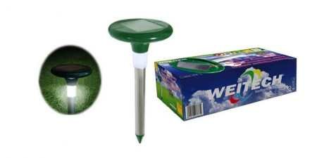 Відлякувачі змій на дачі: як позбутися від гадюк