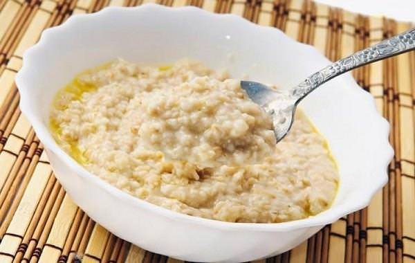 Вівсяна каша в мультиварці: 5 чудових рецептів