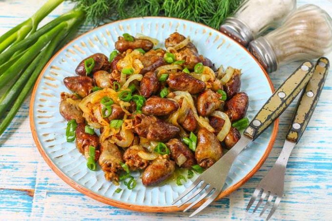 Як готувати курячі сердечка — 15 кращих рецептів