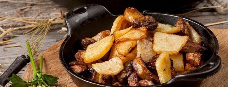 Смажені білі гриби з картоплею по-польськи