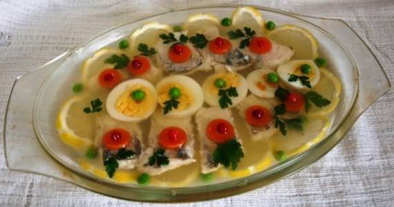 Як приготувати холодець із судака рецепти з желатином?