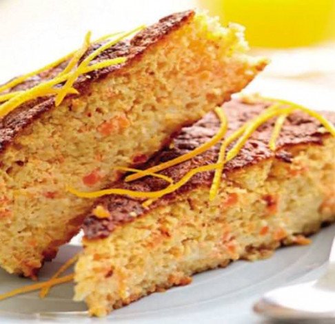 Як приготувати морквяний пиріг швидко і просто?