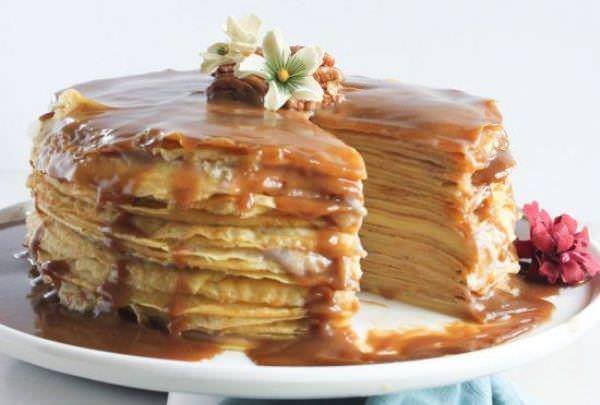 Як приготувати смачний торт із млинців — Легко!