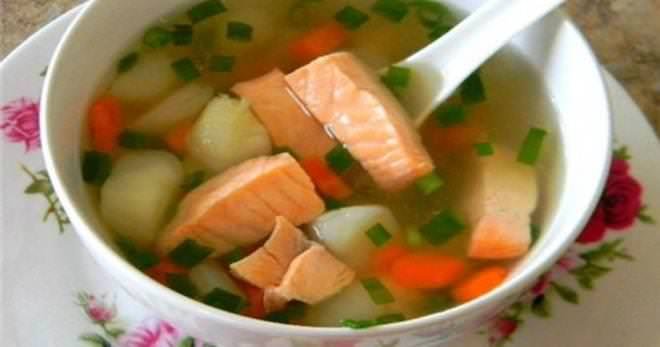 Як приготувати юшку з горбуші — 9 способів!