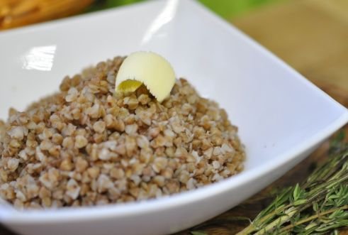 Как варить рассыпчатую гречку на воде в кастрюле: правильный пошаговый рецепт