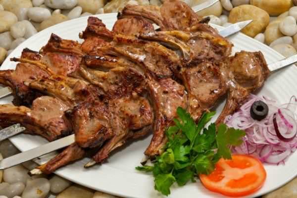 Як замаринувати баранину: покрокові рецепти з фото