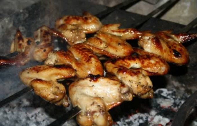 Як замаринувати курку для шашлику — найпростіші способи