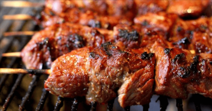 Як замаринувати мясо для шашлику — 12 кращих рецептів