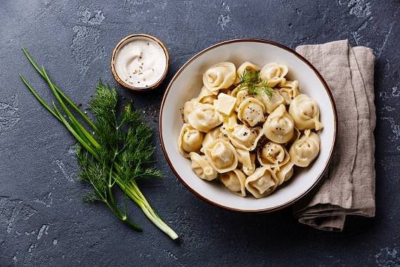 Як зварити пельмені: 11 кращих рецептів та поради