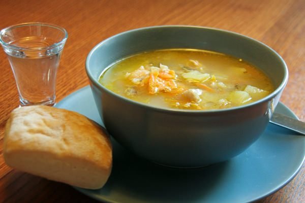 Юшка з голови сьомги – 5 рецептів приготування
