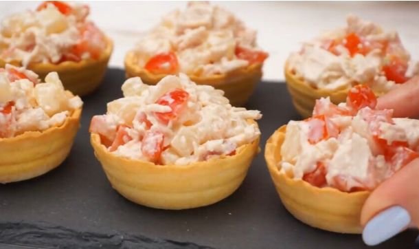 Закуски на день рождения: 11 простых и вкусных рецептов