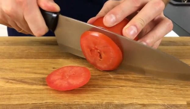 Закуски на день рождения: 11 простых и вкусных рецептов
