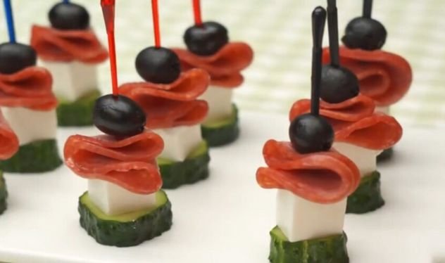 Закуски на день рождения: 11 простых и вкусных рецептов