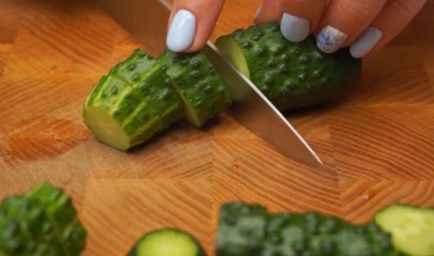 Закуски на день рождения: 11 простых и вкусных рецептов