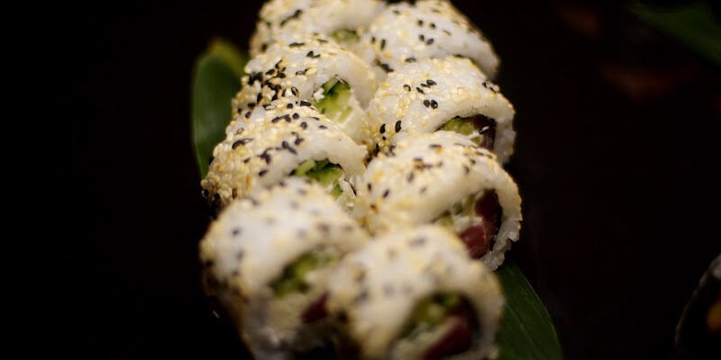 Доставка їжі в Одесі: Sushi Love – швидко та смачно