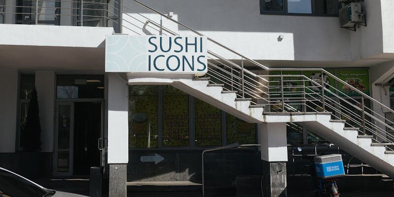 Ресторан суші в Києві: Sushi Icons на Чавдар, 13
