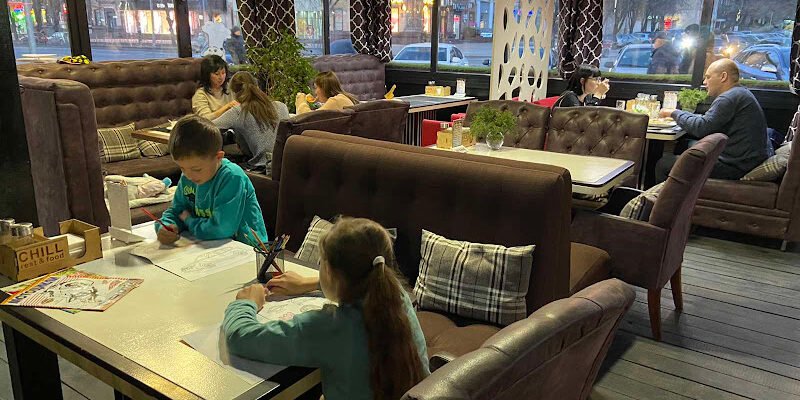 Ресторан CHILL rest & food в Запоріжжі: смачна релаксація