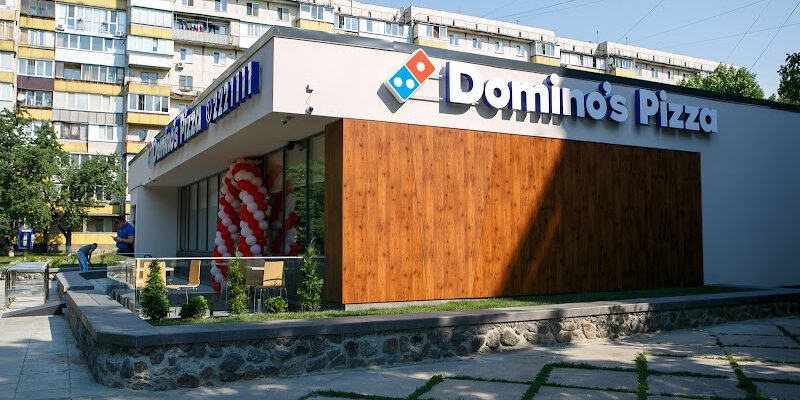 Піцерія Domino’s Pizza у Києві: Смачно та Швидко!