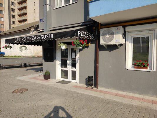 Піцерія “Gastro Pizza” в Івано-Франківську: Суші і Крафт!