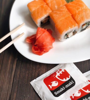 Доставка їжі Миколаїв: суші та піца від Smaki-maki