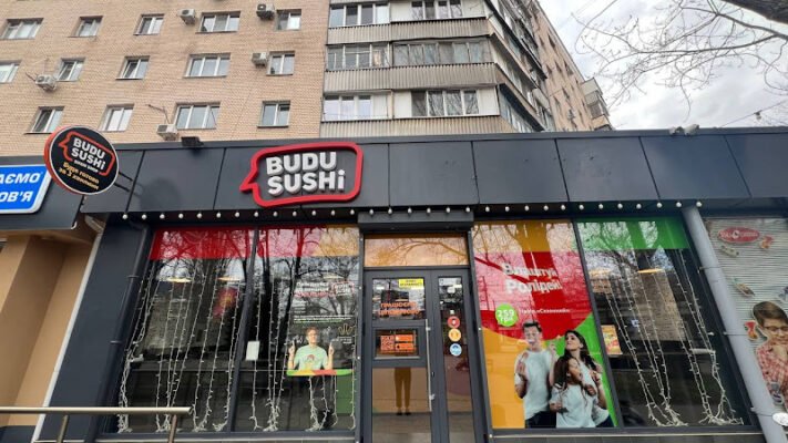 Ресторан BUDUSUSHi: Доставка суші та ролів в Одесі