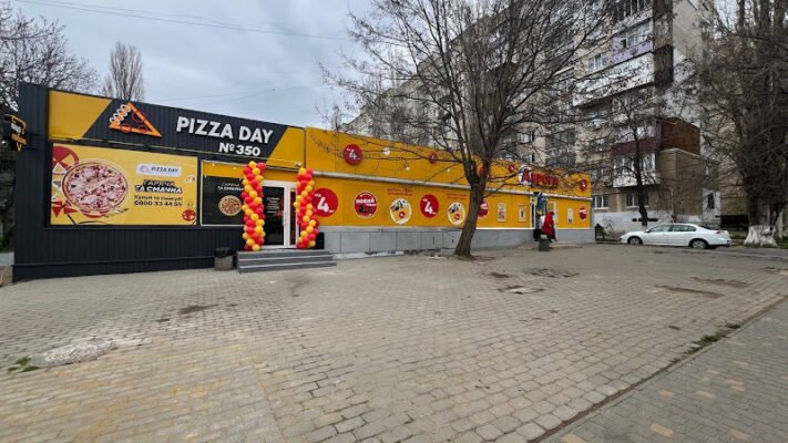 “Піца на виніс в Одесі: святкуй Pizza Day смачно”