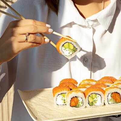 Доставка їжі в Дніпрі – Суші від Котосуші