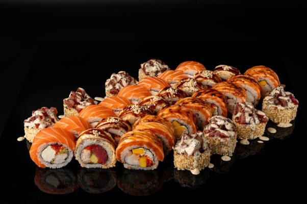Ресторан суші Київ | EXTAZ: Преміум доставка ролів