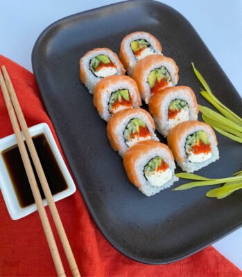 Суші Бар ‘YAMA’: Доставка Їжі в Житомирі Швидко