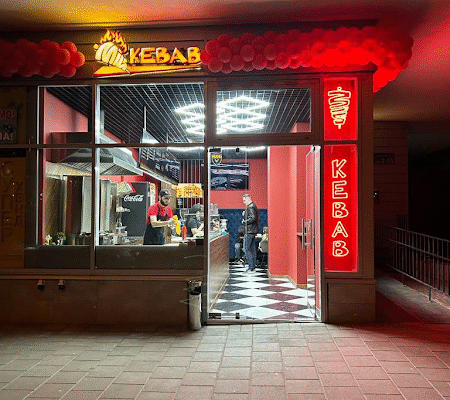 Відкриття Кебабня у Львові: Смакуй найкращий кебаб!