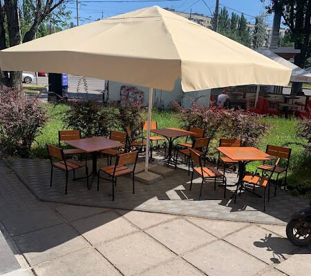 Ресторан шаурми VLAVASHE Таїрова в Одесі – насолода смаків