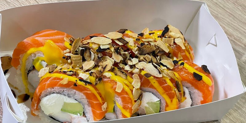 Суші «на винос» у Дніпрі: швидко та смачно з ЯНЬ Суші «на винос» у Дніпрі: швидко та смачно з ЯНЬ