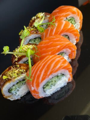 “Ресторан MOMENT Sushi у Дніпрі: насолода смаком”
